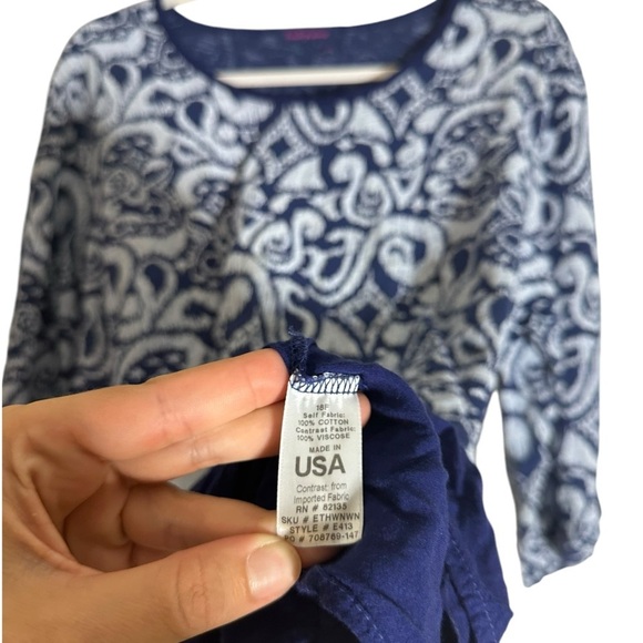 Fresh Produce | Womens Tunic Top | Large Paisley Design | Dark Blue | Size 1X - Picture 3 of 5